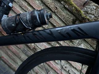 Canyon Ultimate CF SL Negra