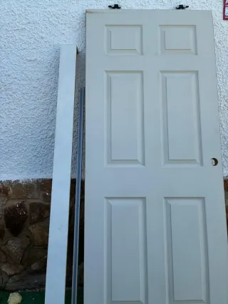 Puerta interior corredera blanca