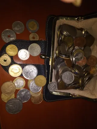 Lote de monedas de varios países no envío no