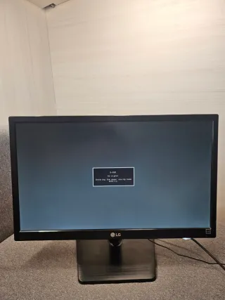 Monitor LG HD 22'