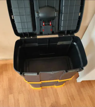 Carrito de herramientas con ruedas