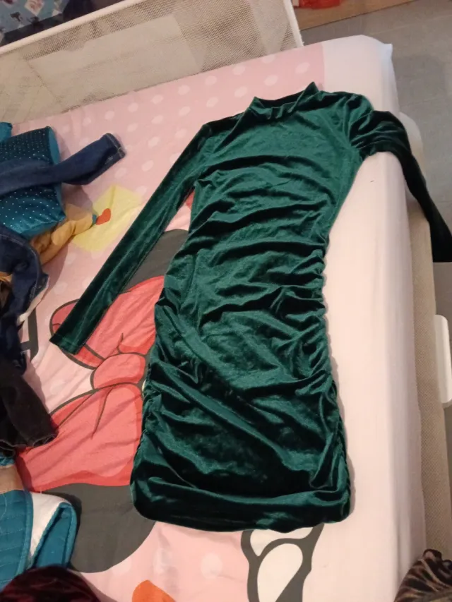 Vestido fiesta verde terciopelo XS