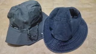 Gorros de pesca azul y gris