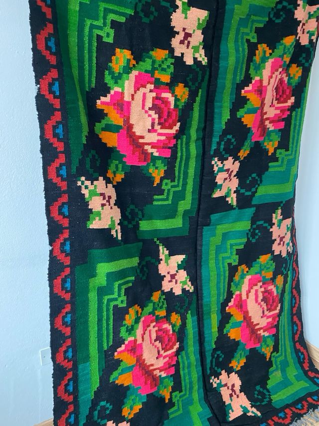 Tappeto floreale vintage