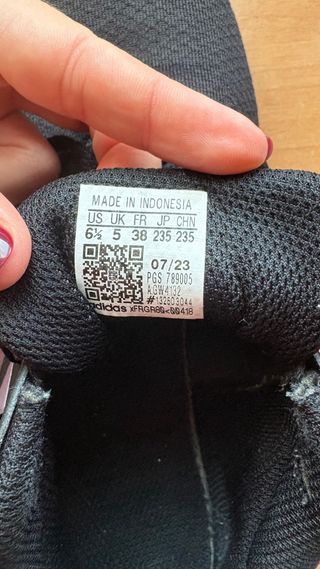 Zapatillas Adidas Negras y Rosas