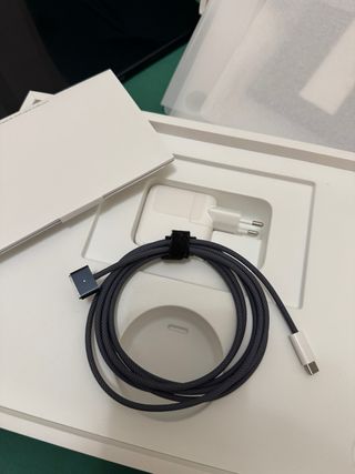 MacBook Air M2 Medianoche 8/256GB