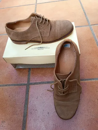 Zapatos de vestir para niño