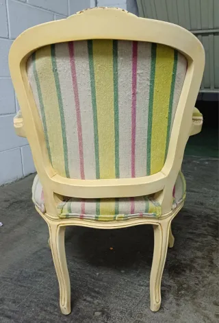 Silla antigua para restaurar