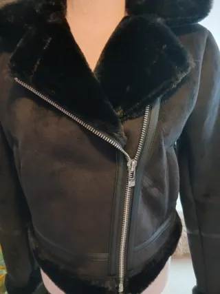 Chaqueta Pull&Bear S Negra