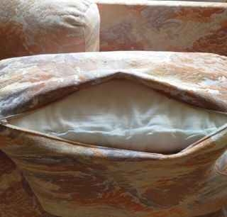 Divano 3 posti sfoderabile + pouf