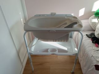 Cambiador Jane con bañera