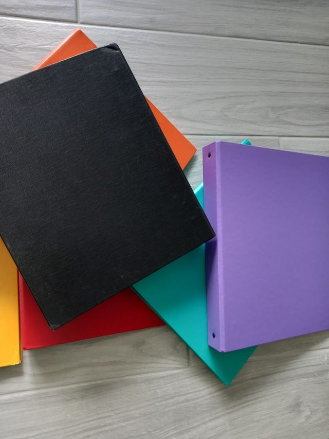 9 Raccoglitori ad anelli A4