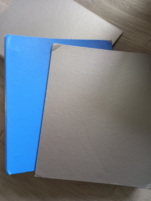 9 Raccoglitori ad anelli A4