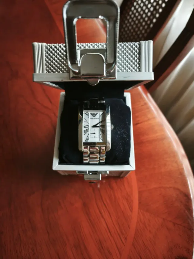 Reloj Emporio Armani Plata y Blanco