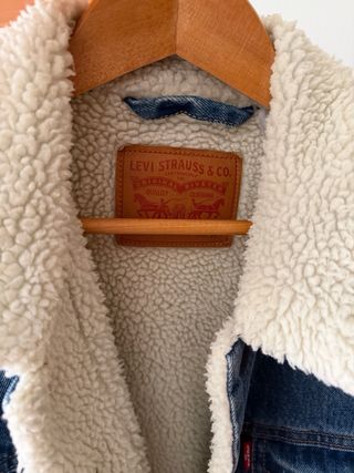 Cazadora Levi's vaquera forrada