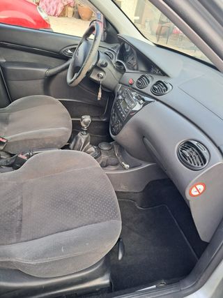 Ford Focus 2003
