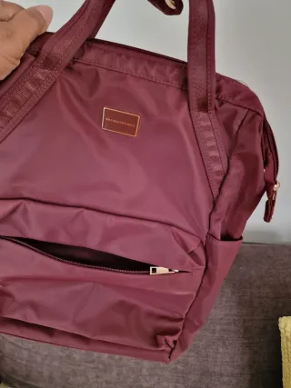 Mochila morada nueva