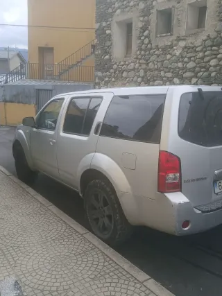 Nissan Pathfinder 2005