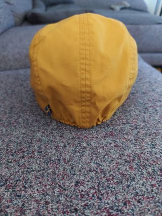 Gorra Fjällräven talla s/ m color mostaza