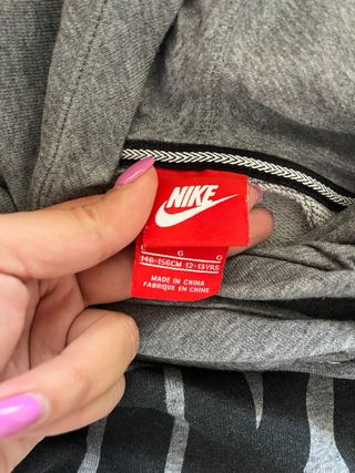 Casaco Nike cinza