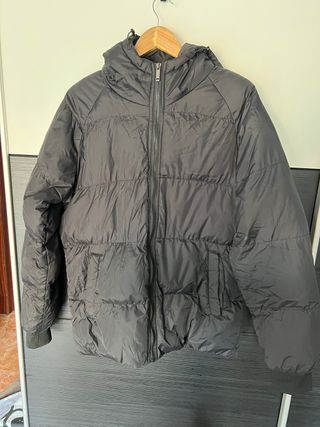 Chaqueta acolchada gris hombre