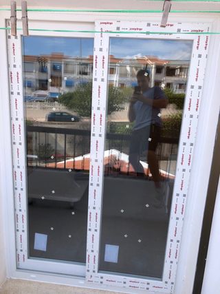 Ventanas y puertas