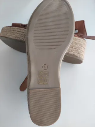 Sandalias CORINA plataforma marrón