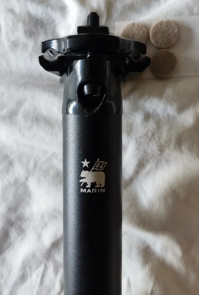 Tija MTB Marin USA 30.9mm color negro. Nueva.