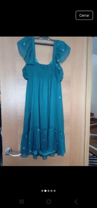 Vestido gasa verde con etiqueta