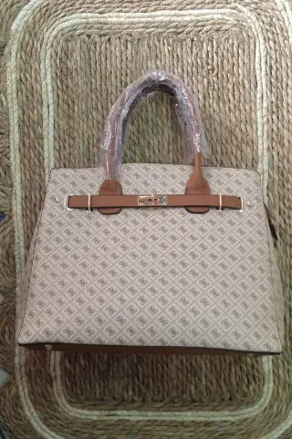 Bolso elegante nuevo beige y marrón