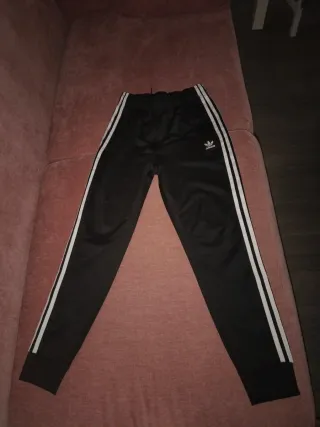 Pantalón Adidas