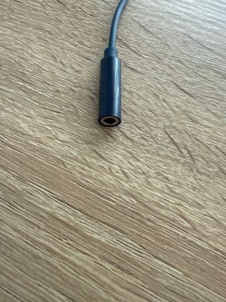 Adaptador Lightning a Jack 3.5mm Apple