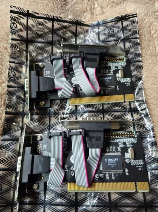 2 Tarjetas controladoras PCI MOSCHIP