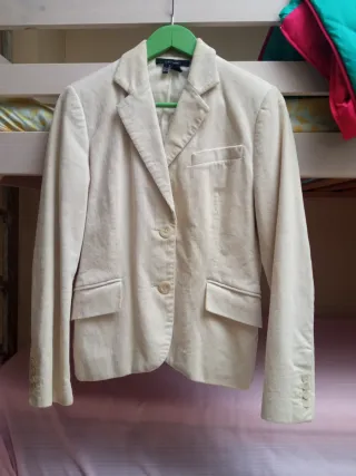 Americana pana Zara Basic Talla M