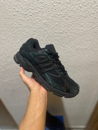 Zapatillas Adidas Response /Talla 43 /Originales