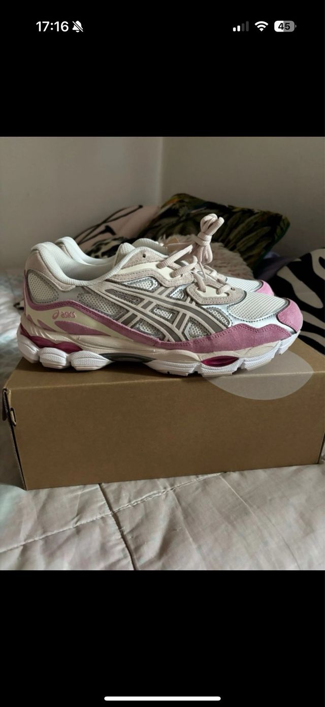 Zapatillas Asics Gel-NYC28 Rosa/Blanco