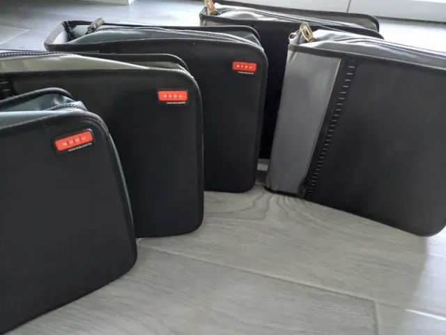 5 Borse Porta CD/DVD Avec - 200 dischi cad.