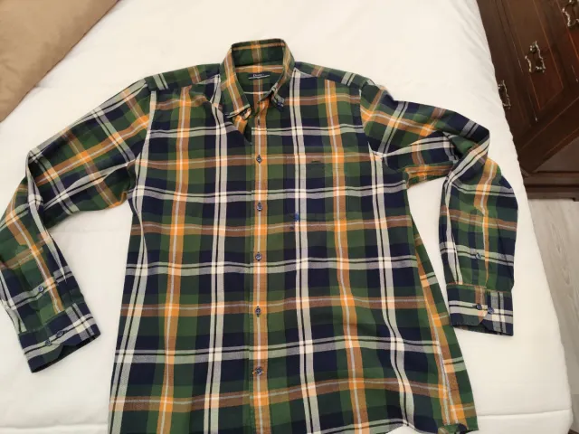 Camisa de cuadros verde y naranja