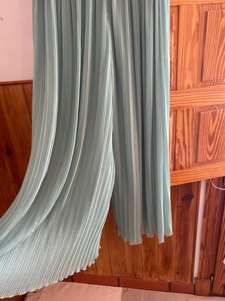 Mono plisado espalda descubierta Zara talla S