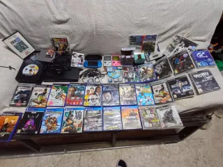 Un sacco di ps2, ps3, psp, gp, giochi e altro