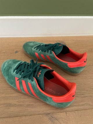 Adidas Gazelle verde y naranja