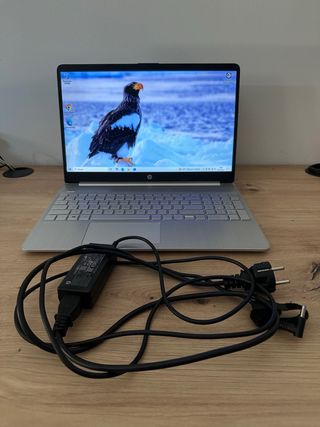 Portátil HP 15s i3 8GB RAM 512GB SSD