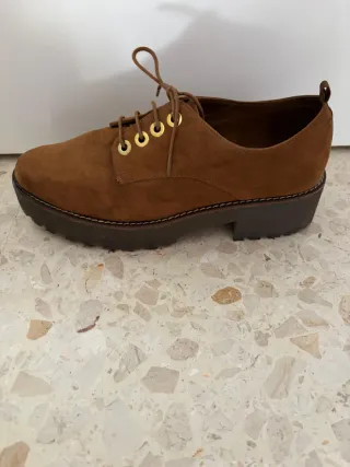 Mocasines ante mujer cordones plataforma marrón