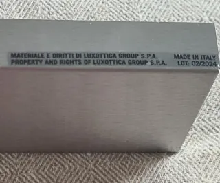 Expositor Emporio Armani