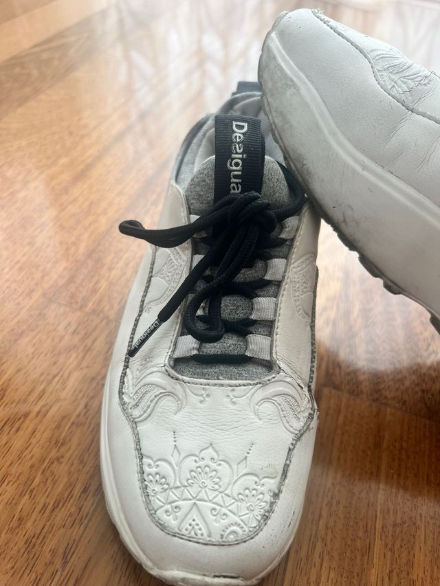 Scarpe Desigual bianche donna num. 37