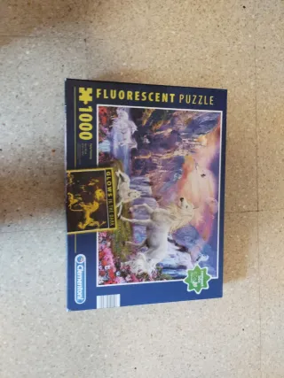 Puzzle 1000 piezas unicornio fluorescente