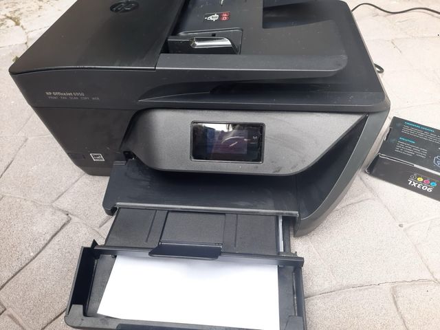 Impresora HP Multifunción + Cartuchos