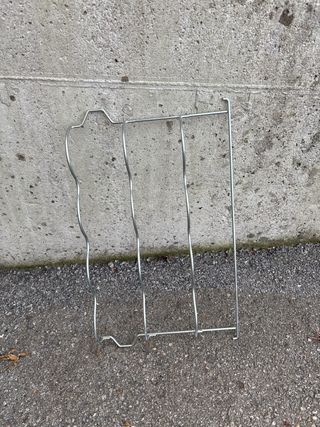 Botellero para nevera de metal. 52x31