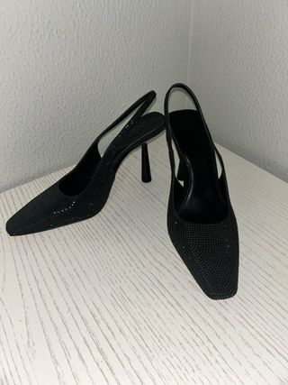 Zapatos de fiesta Zara tacón negros brillantes