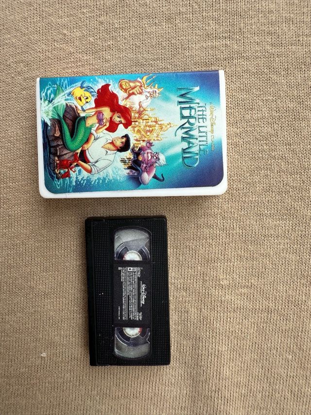 La Sirenita VHS  Disney FIGURA COLECCIONABLE